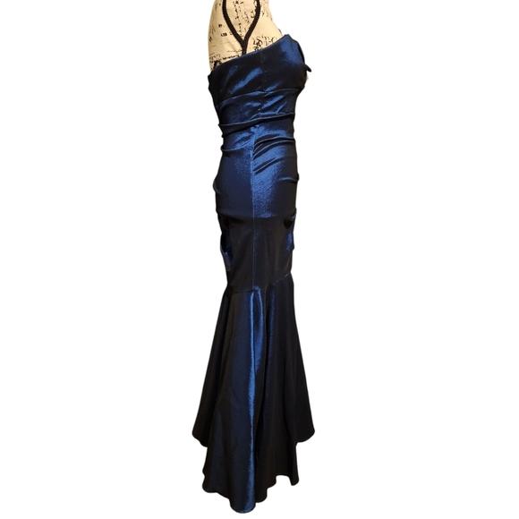 Blondie Nites by Stacy Sklar Blue One Shoulder Cocktail Gown - Picture 4 of 9